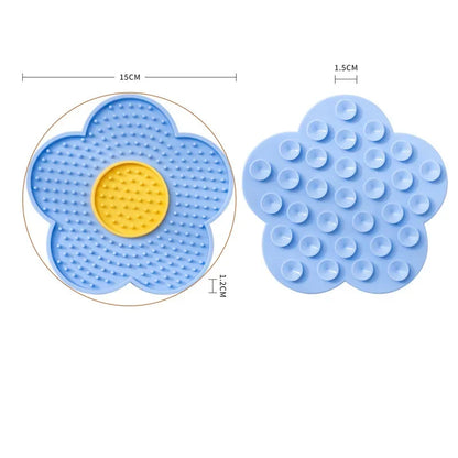 Food Grade Silicone Dog Licking Mat Cat Slow Feeder Pad Flower Shape Pet Bath Peanut Butter Lick Plate with Suction Cup